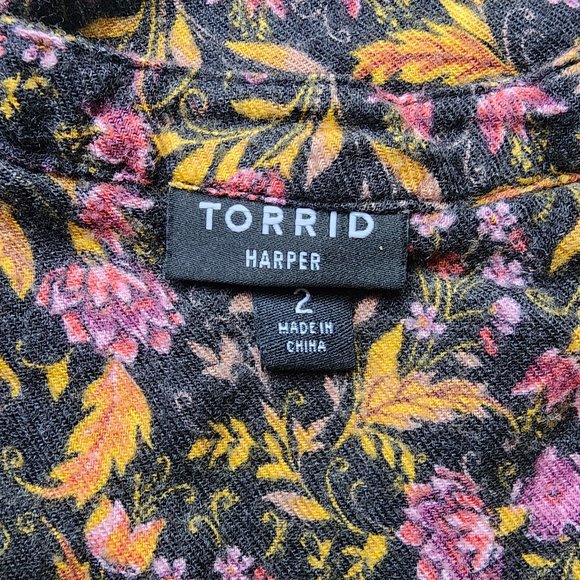 Torrid Size 2 (2x) Quarter Sleeve Fall/Autumn Floral Harper Blouse - Picture 2 of 6